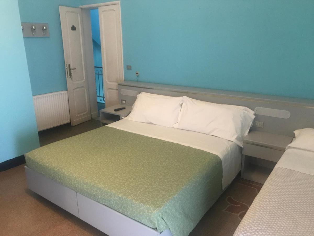 Hotel Doria Chiavari Ngoại thất bức ảnh