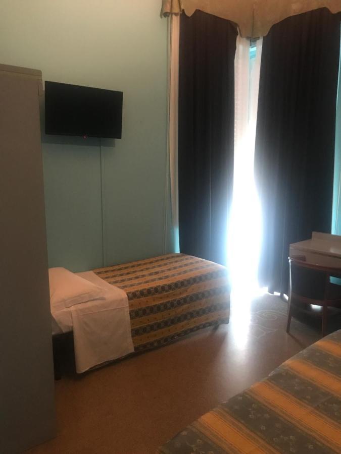 Hotel Doria Chiavari Ngoại thất bức ảnh